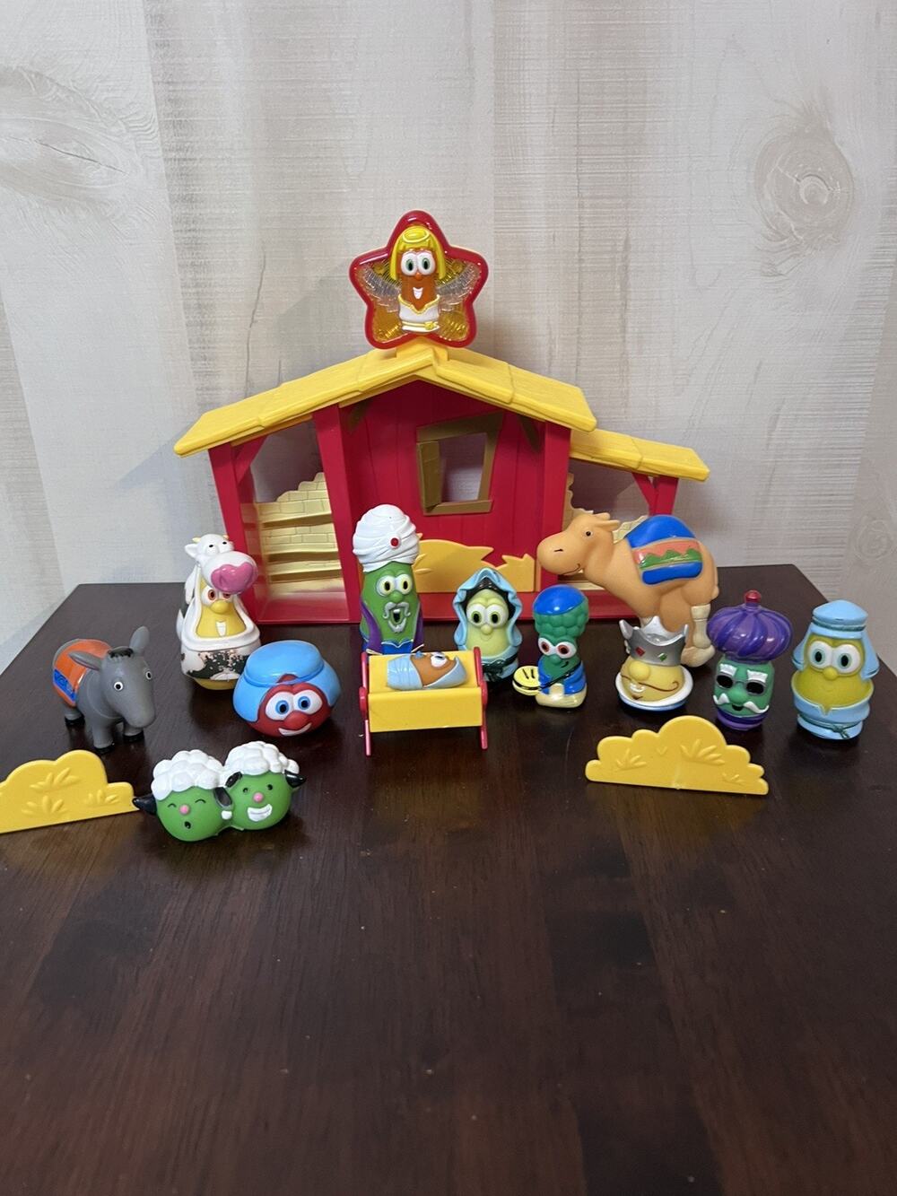 Veggie Tales Christmas Nativity Set